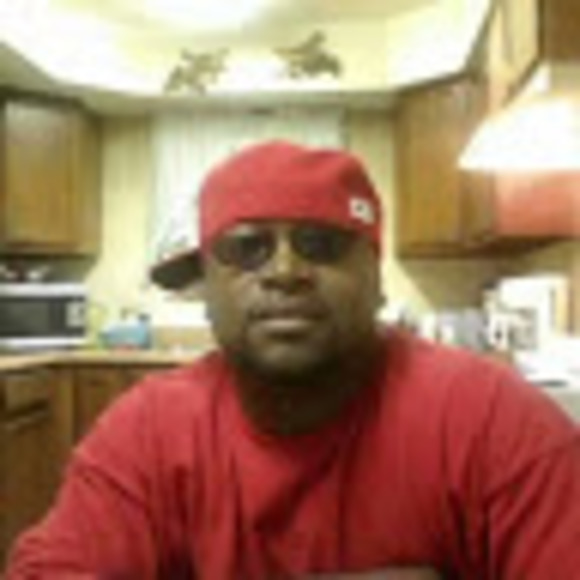 Meet your Posher, Thomas - Picture 1 of 1